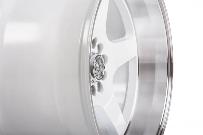 Felgi aluminiowe 18" 59 North Wheels D-004 18x11 ET15 5x100/108 White/polished
