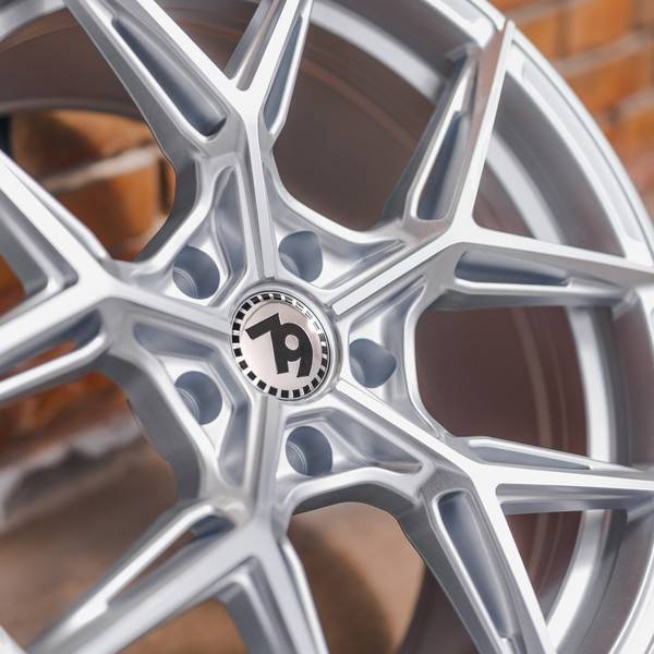 Felgi aluminiowe 19" 79wheels SCF-B19x8,5 ET30 5x120 Srebrne